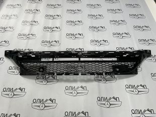 Решетка в бампер на Mercedes S class w223 